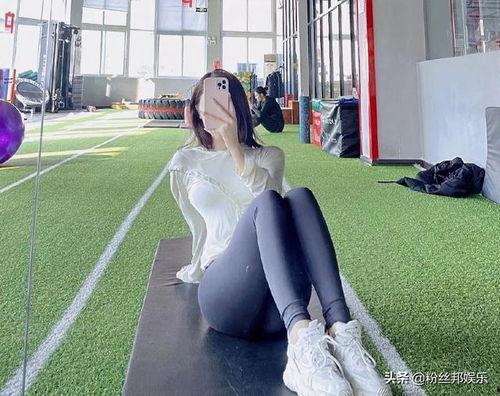 搜款网女装批发 